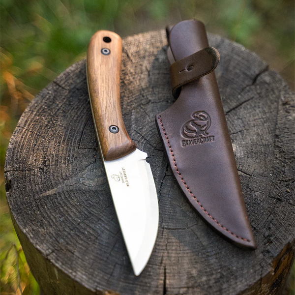 Bushcraft Knife for Camping & Outdoor – Carbon Steel Knife with Walnut Handle & Leather Sheath – BSH7 Wild Harvest